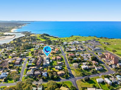 1 / 18  Tilba Street, Narooma