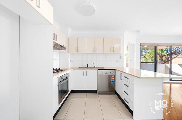 17 / 2 Amy Street, Regents Park