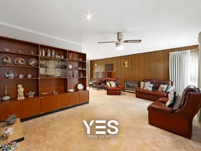 8 Carrara Road, Rowville
