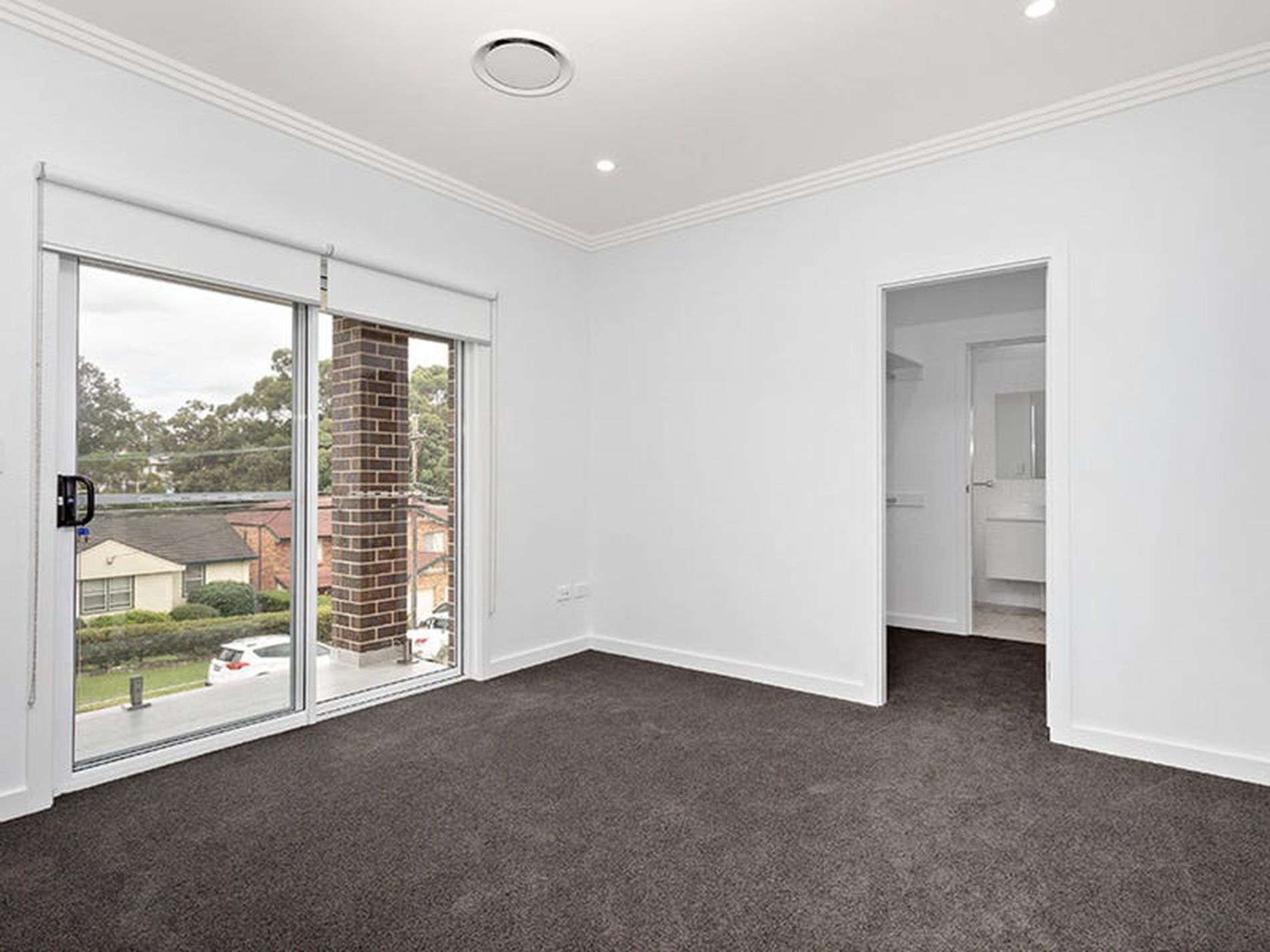 10A Bidgee Road, Ryde