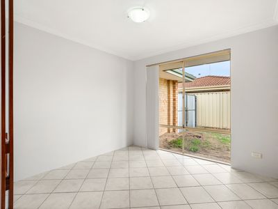 5 LISBON PLACE, Warnbro