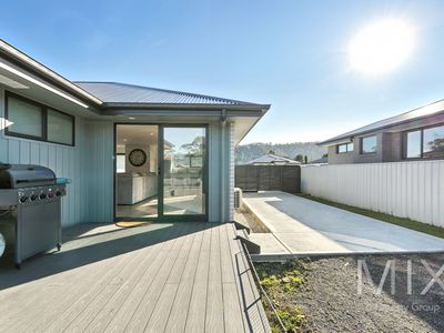 10 Bluetongue Drive, Magra