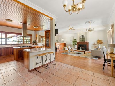 17 Tay Court, Banksia Park