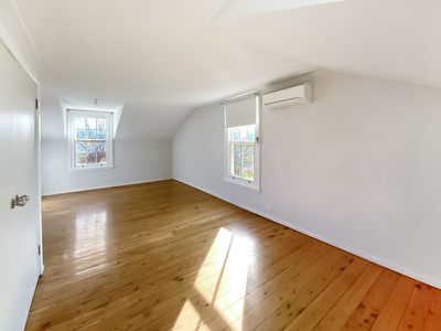 3 Little Queen Street, Forbes