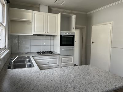 6 Rugby Street, Belmont