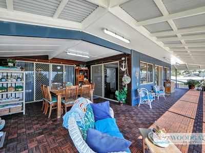 104 Esplanade, Woodgate