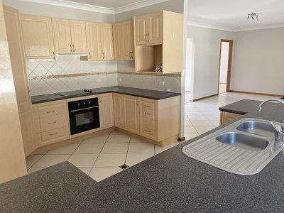 2 Vidler Place, Blayney