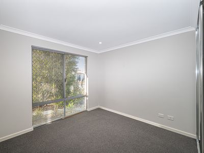 11 Aquila Loop, Piara Waters