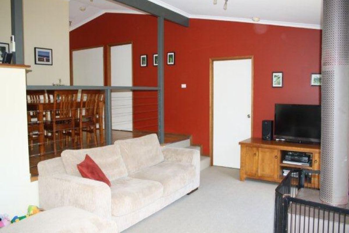 1 Purcell Drive, Merrijig