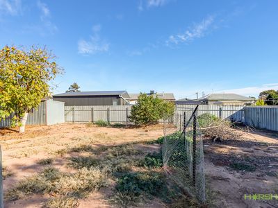13 Cecil Street, Horsham