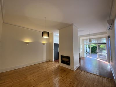 30 The Ridgeway, Kensington
