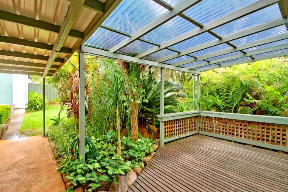 12 Lock Avenue, Springfield