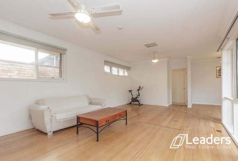 14 Knaith Road, Ringwood East
