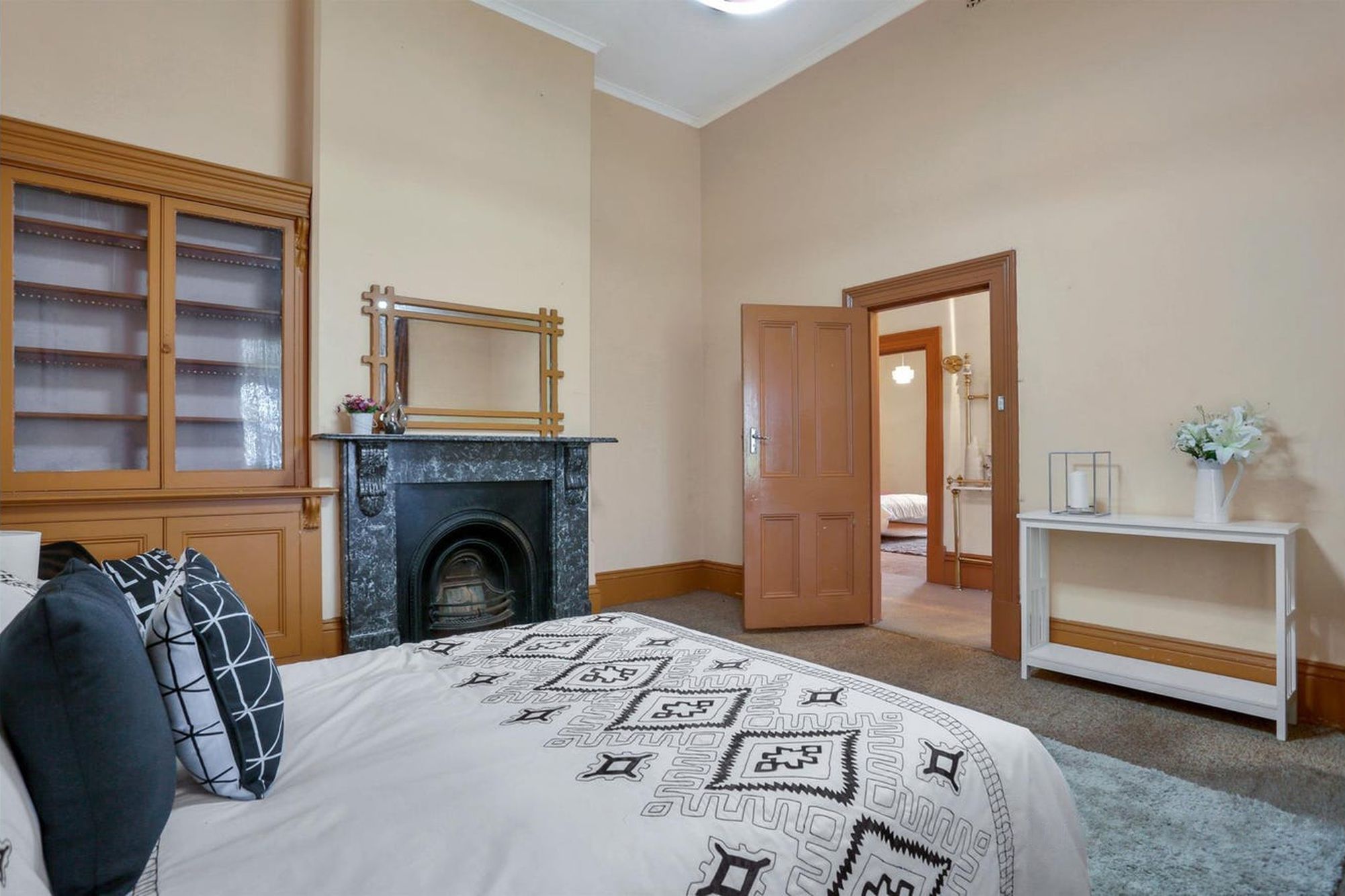 5 Harrow Road, St Peters