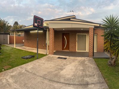 3a Daydream Crescent, Hinchinbrook