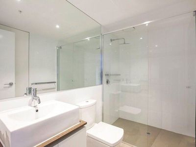 204 / 139 Chetwynd Street, North Melbourne