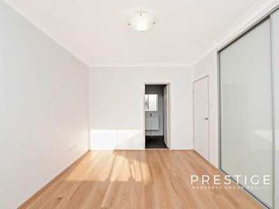 407 / 9 Wollongong Road, Arncliffe