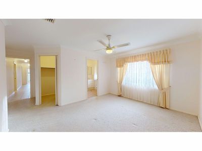 6 Huntingdale Close, Dubbo