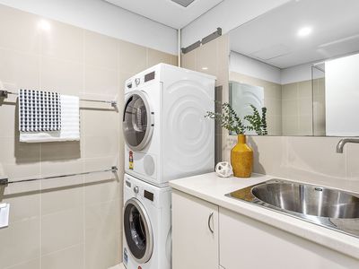 18 / 65 Milligan Street, Perth