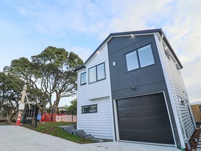 27E Lynbrooke Avenue, Blockhouse Bay
