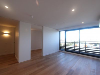 404 / 83 Flemington Road, North Melbourne