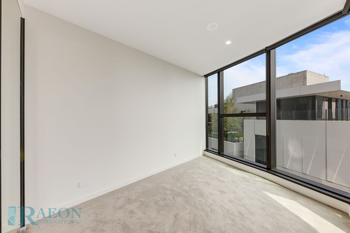 3204 / 23 MacKenzie Street, Melbourne