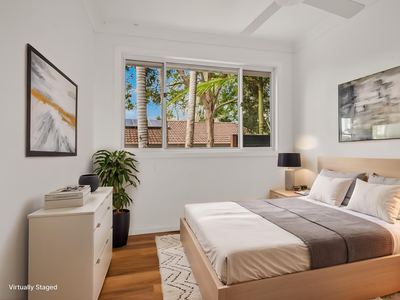 16 Gloria Street, South Golden Beach