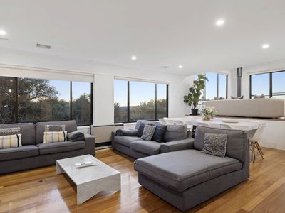 10-12 Nalong Street, Rye