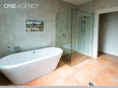 25 Helsham Street, Point Vernon