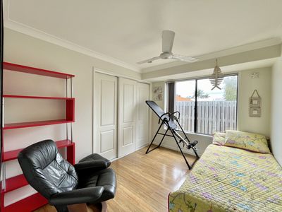 3 Dougan Street, Point Vernon