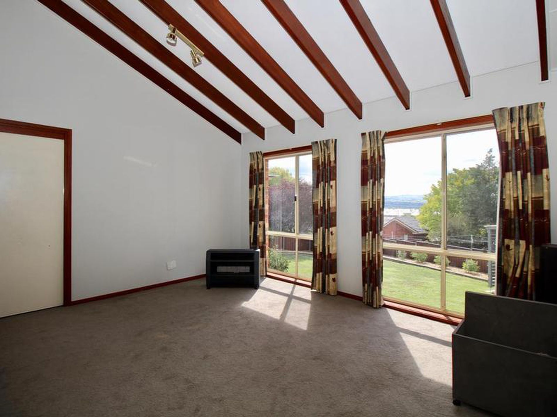 9 Stocks Place, Windradyne