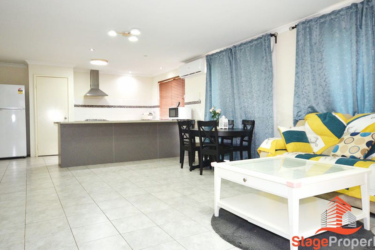 49 Balaka Way, Queens Park