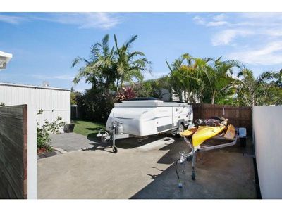 4 Hovea Place, Tewantin
