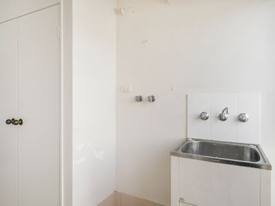 17 Coomer Elbow, South Guildford