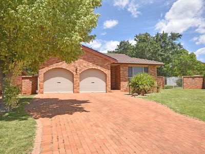 13 Poidevin Place, Dubbo
