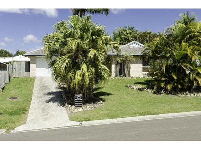 25 Gooloi Court, Tewantin