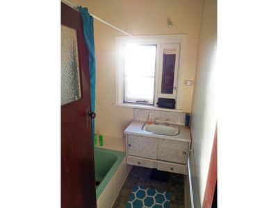 17 Parsons Ave, Manning