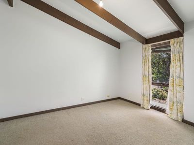 2 Boyd Crescent , West Lakes Shore