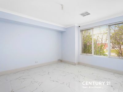 21 Pomera Drive, Byford