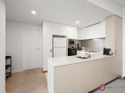 80 / 20 Rowe Avenue, Rivervale