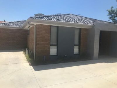 Unit 4 / 551 Tarneit Road, Hoppers Crossing