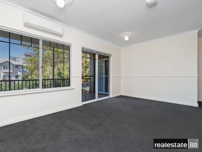 11  /  49-53 Bronte Street, East Perth