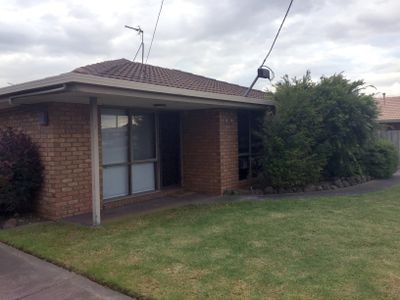 1 / 115 Bellarine Hwy, Newcomb
