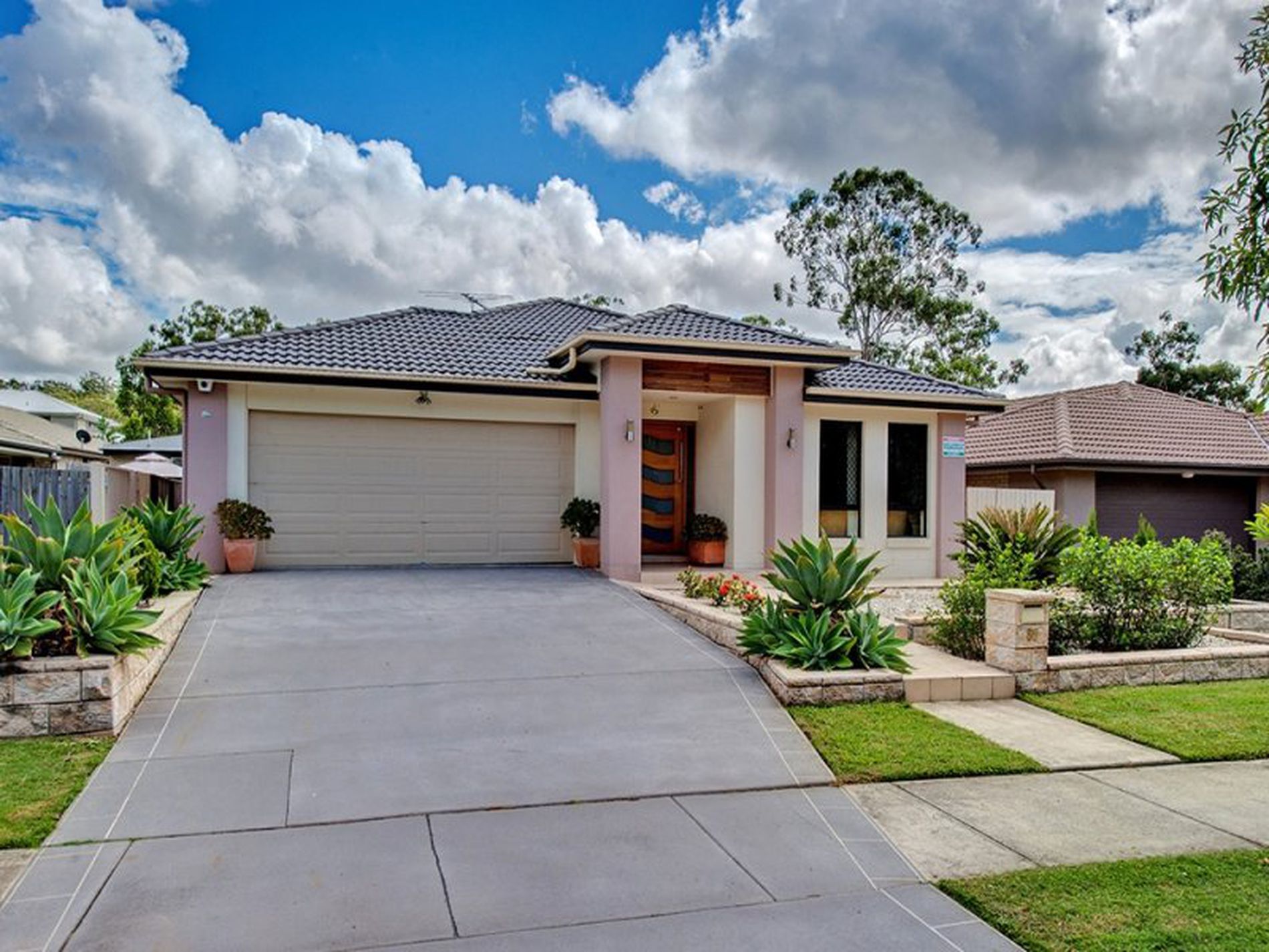 85 Cardena Drive, Augustine Heights