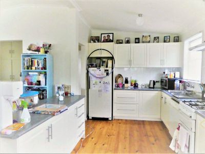 54 Martindale Crescent, Seymour