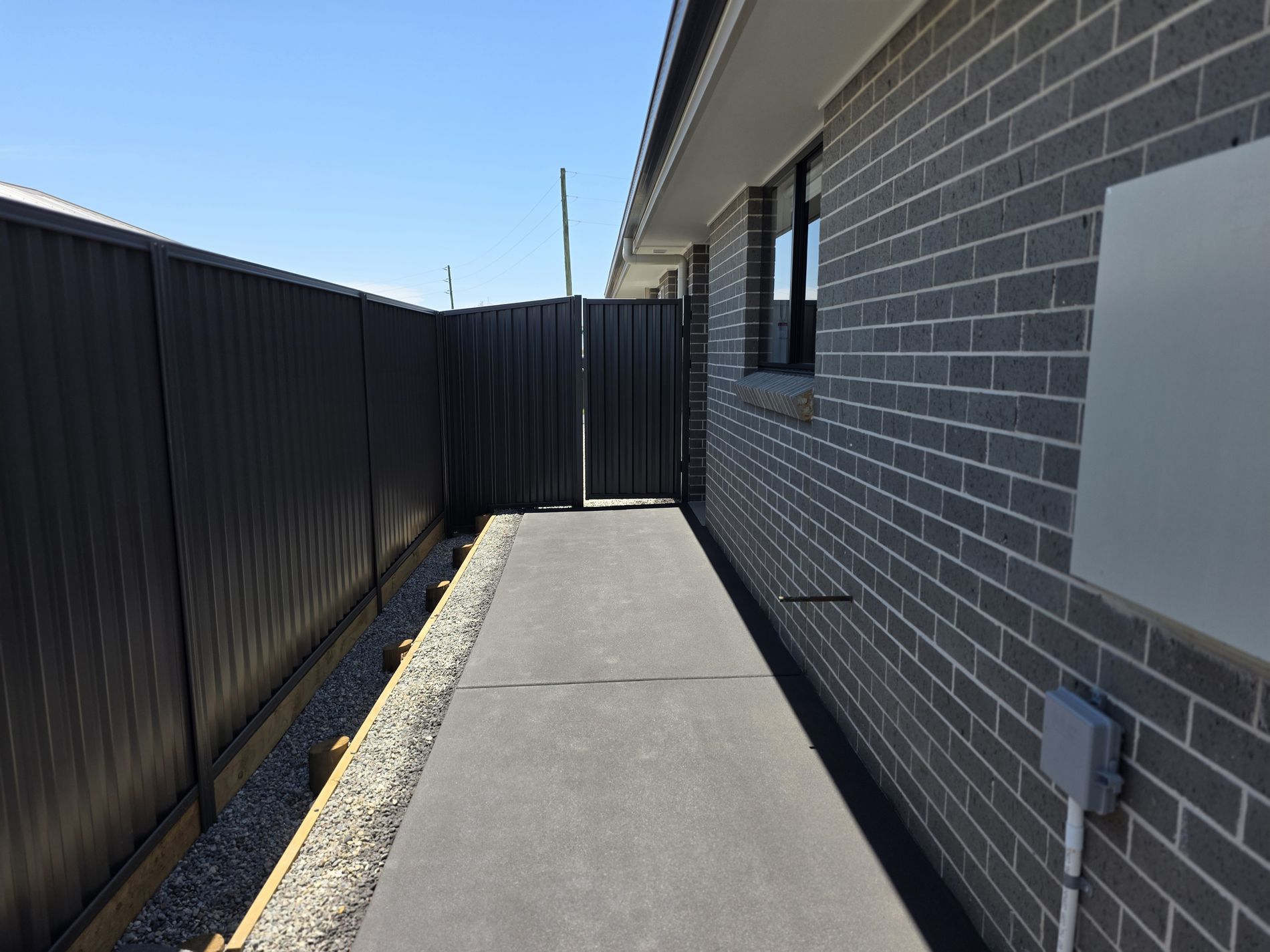 2/11 Millhouse Close, Farley