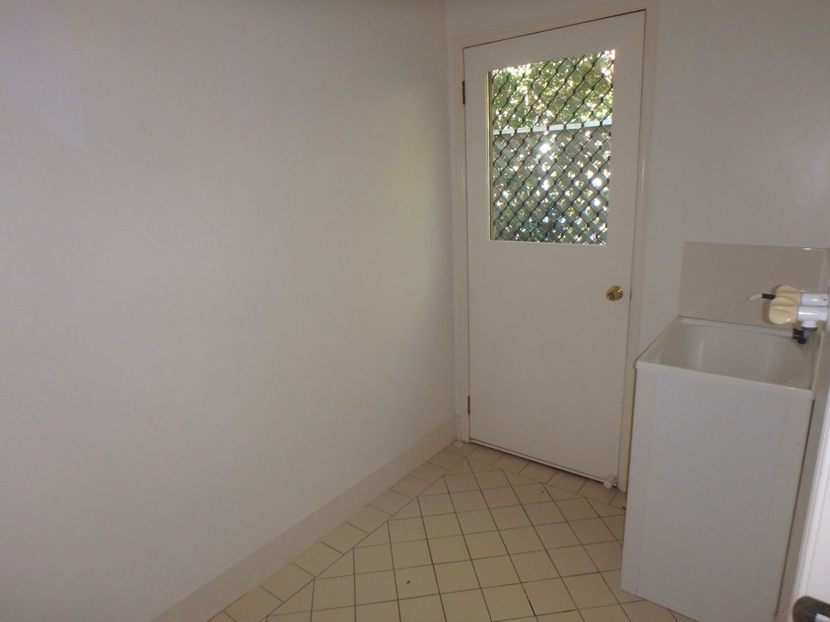 183 Honour Avenue, Chelmer