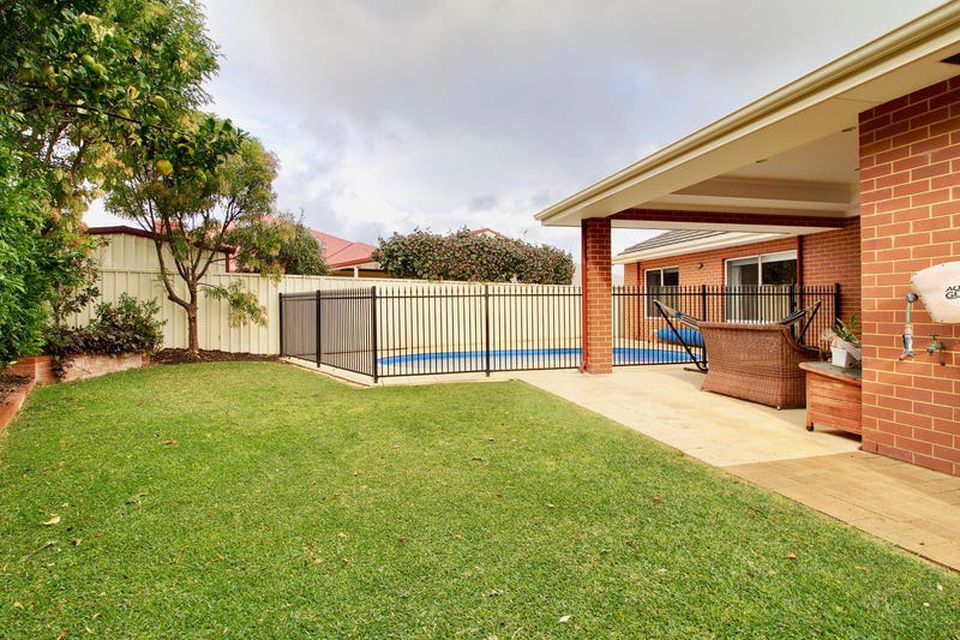 35 Cleland Crescent , Baldivis