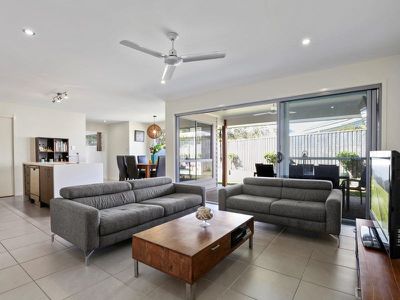 8 Pardon Place, Noosaville
