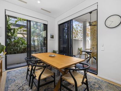 105 / 17 Duncan Street, West End